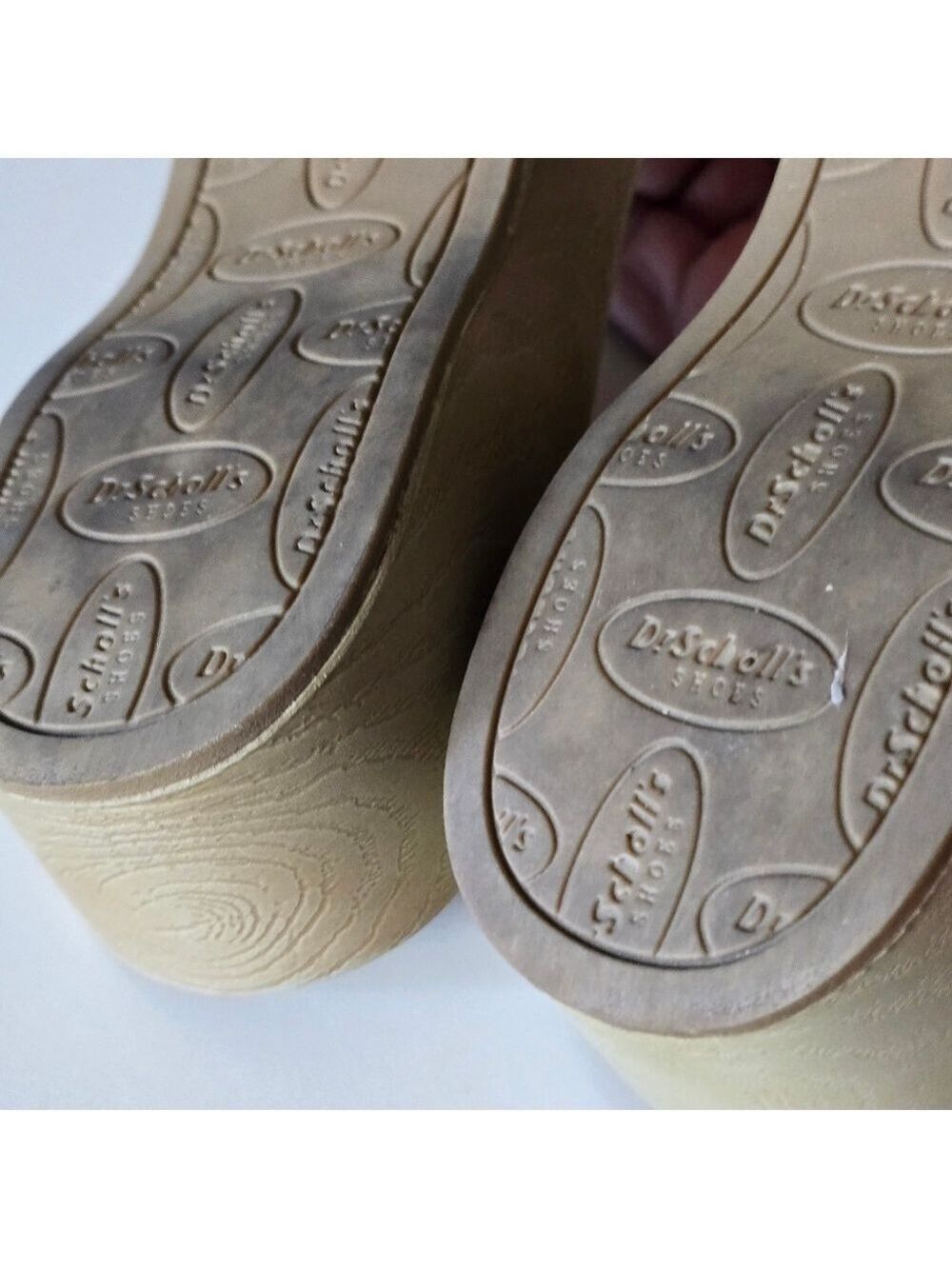 Dr. Scholl's Tan Mules with Ergonomic Footbed - Picture 7 of 9